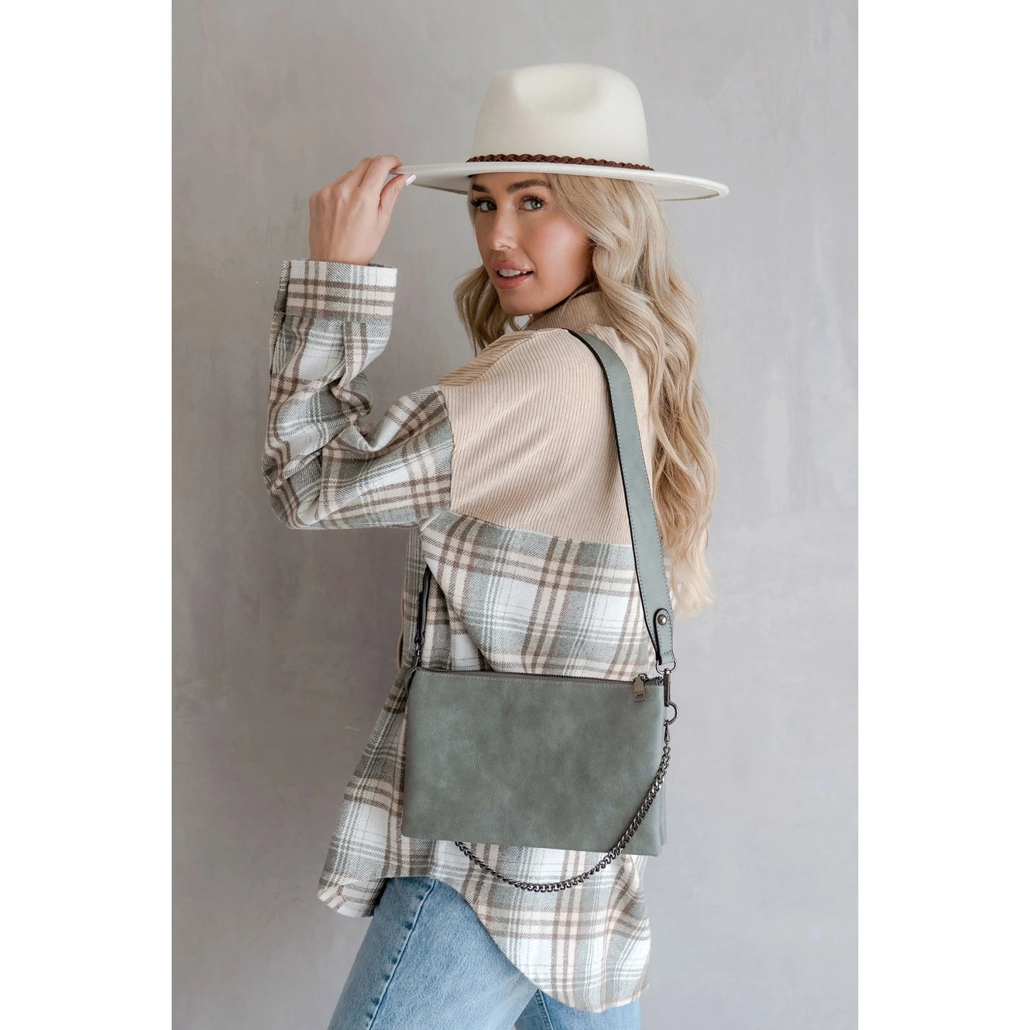 Black Izzy Crossbody - Image 2