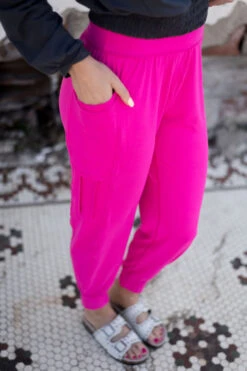 *Restock* Sonic Pink Pocket Jogger