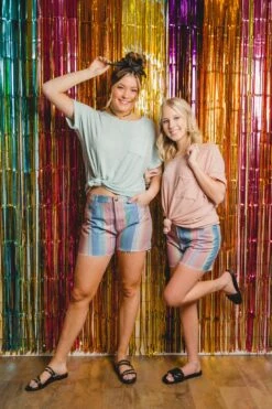 Strawberry Fields Shorts